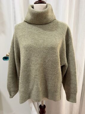 Turtleneck Ribbed Knit Sweater - Olive Green